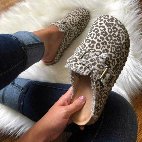 Women's & Men's Apparel Accessories